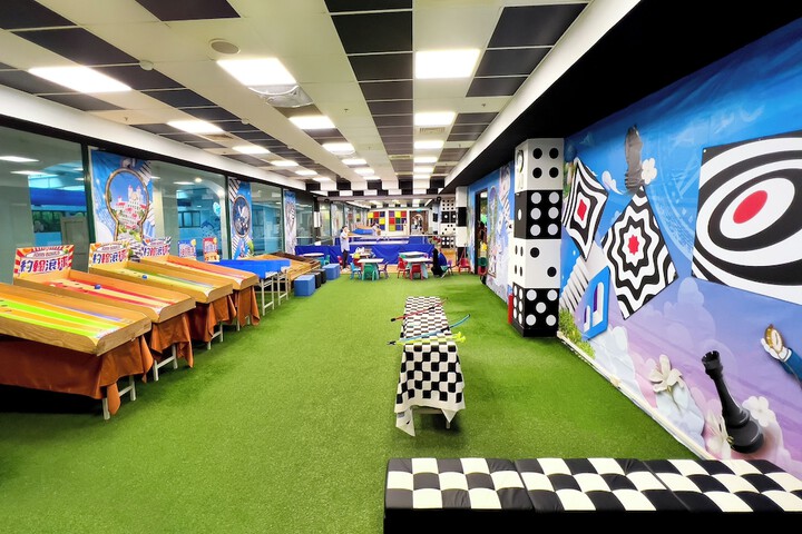 Room 30 of 73