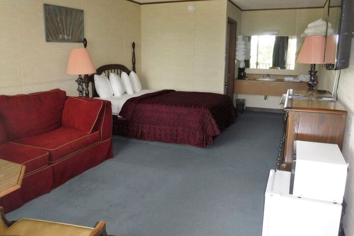 Room 21 of 63