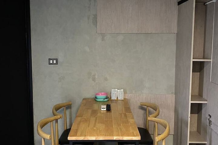 Room 7 of 51