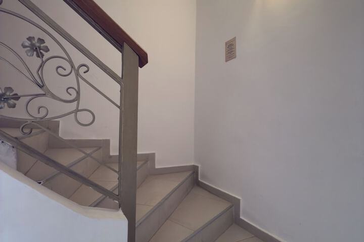 Hotel Interior 118 of 132