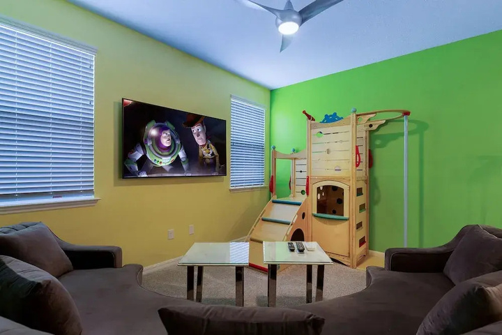 Room 3 of 29
