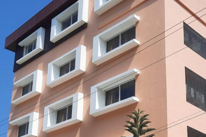 Hotel Deepakam Inn
