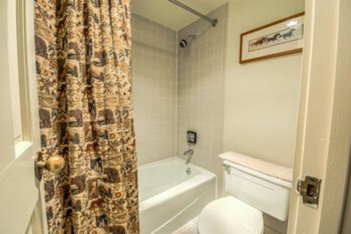 Room 15 of 113