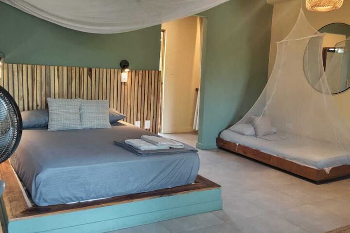 Room 16 of 54