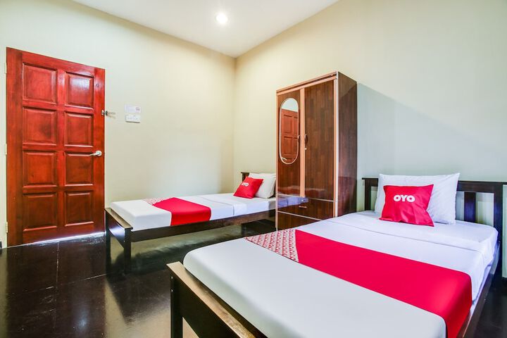 Room 8 of 24