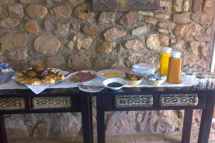 Dining 43 of 52