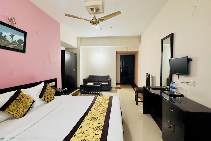 Room 27 of 58