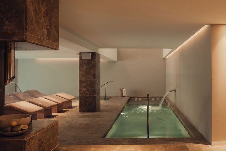 Spa 58 of 74