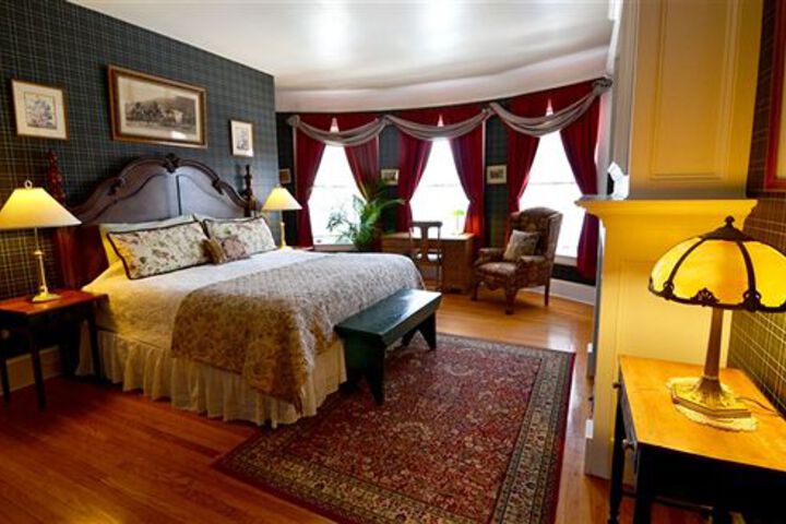 Room 14 of 155