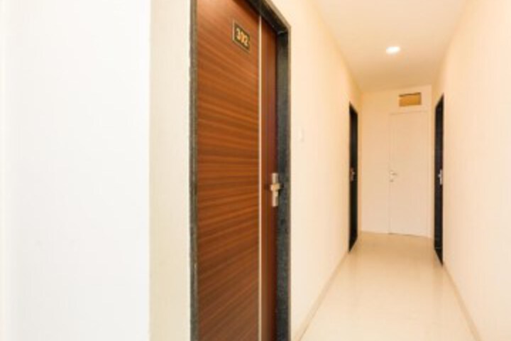 OYO 71689 Hotel S Pride