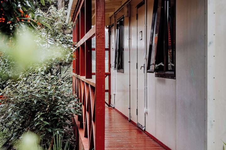 Room 8 of 41