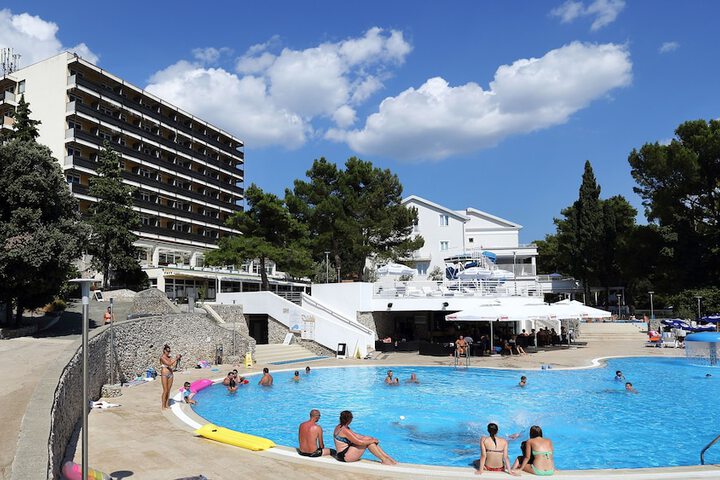 Hotel 50 of 51