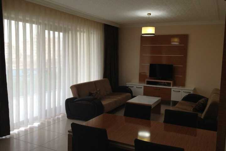 Room 26 of 114