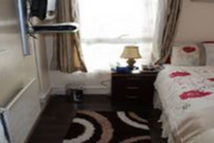 Room 20 of 34