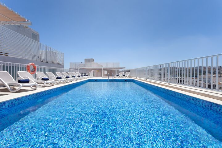 Pools & Facilities