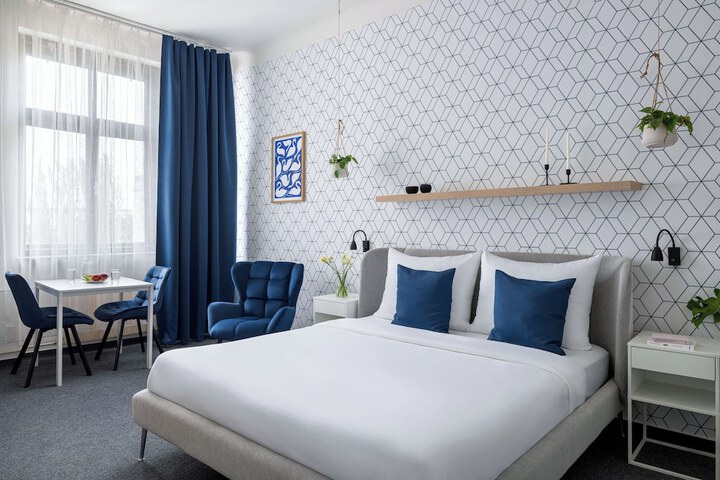 Room 21 of 51