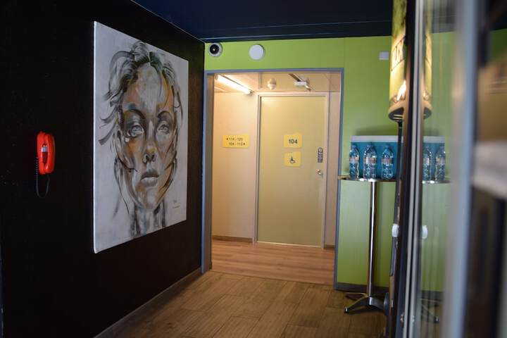 Hotel 2 of 14