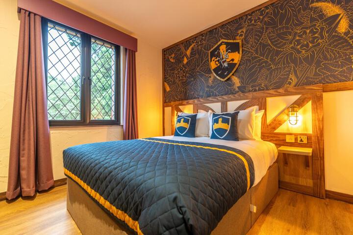 Room 8 of 41