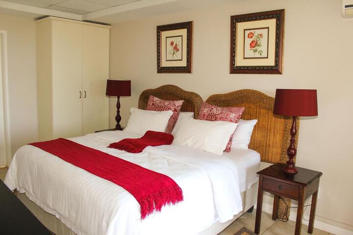 Room 54 of 79