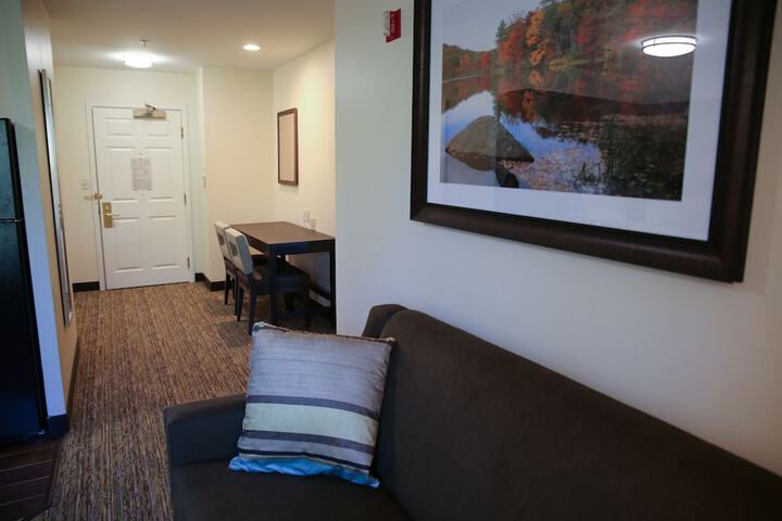 1 Queen Bed Studio Suite (15 of 21)