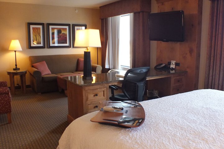 Room 35 of 75