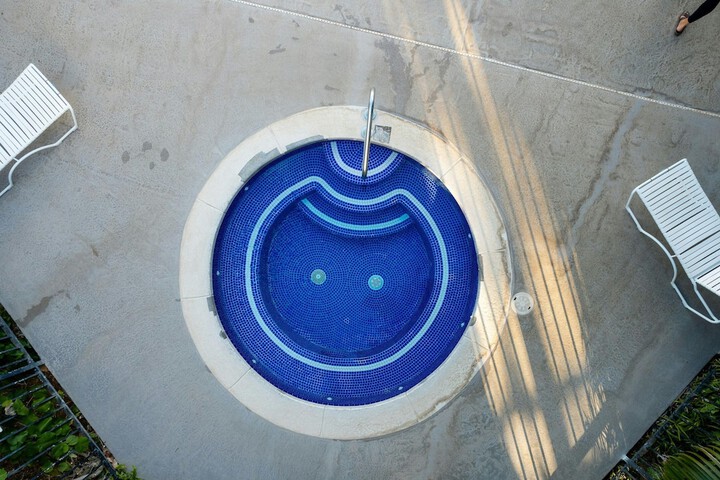 Pool Hotel