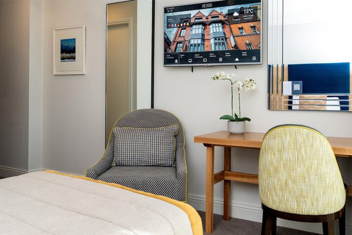 Room 58 of 104