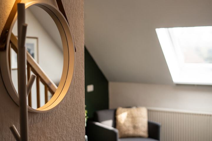 Room 100 of 191