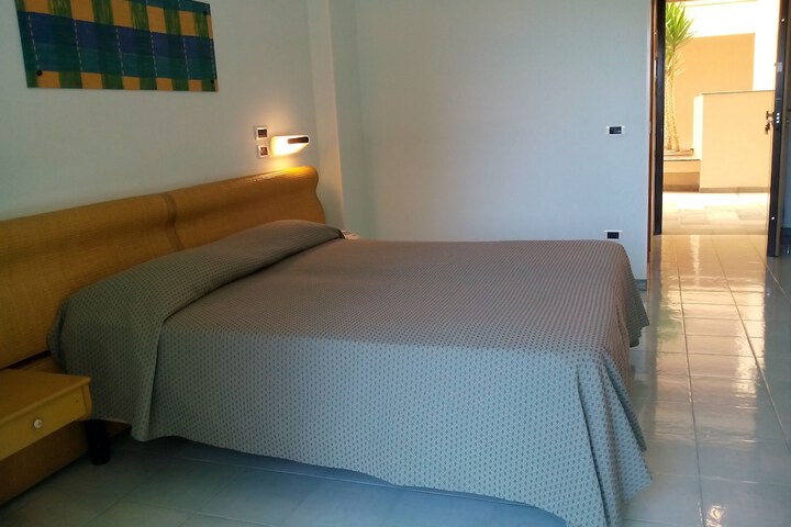 Room 8 of 54