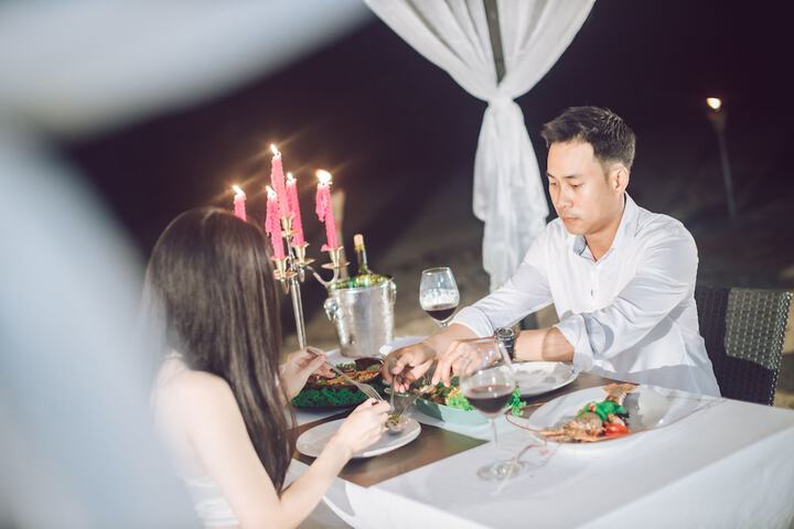 Dining 56 of 77