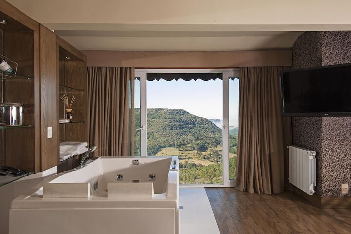 Room 29 of 148