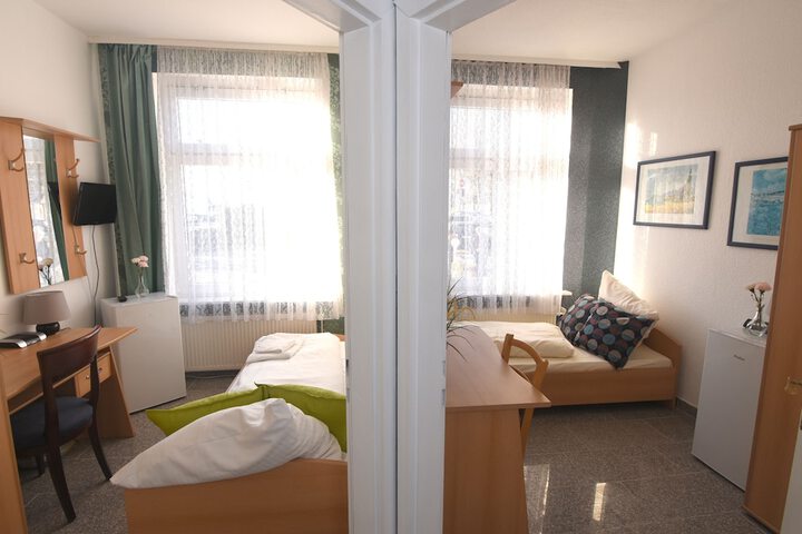 Room 7 of 46