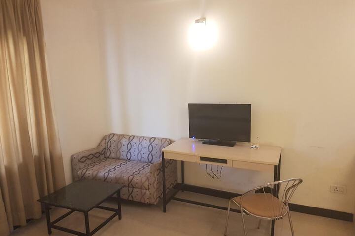 Room 18 of 36