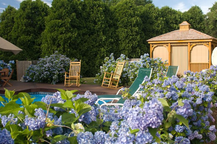 Hotel Exterior 38 of 40