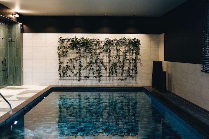Pool 30 of 62