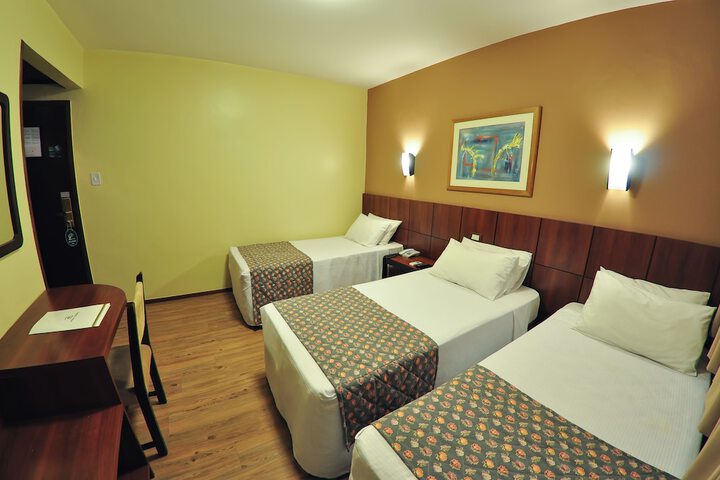 Room 19 of 132