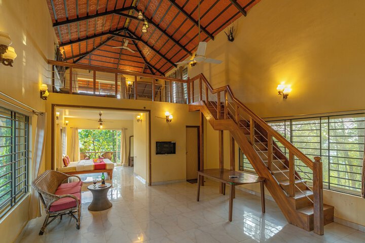 Room 3 of 11