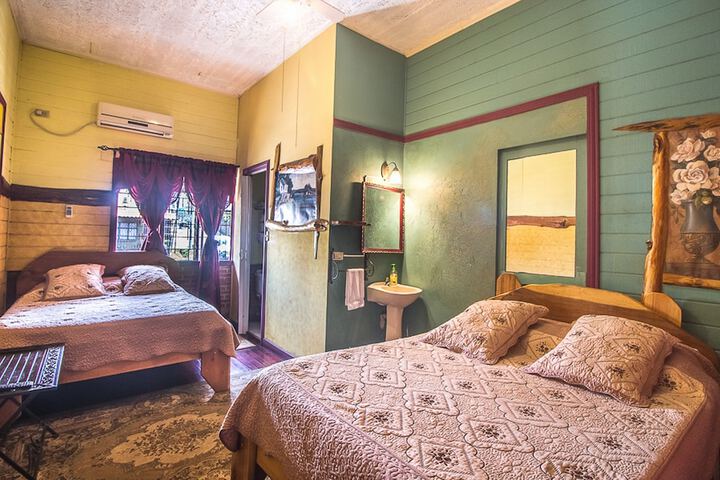 Room 13 of 41