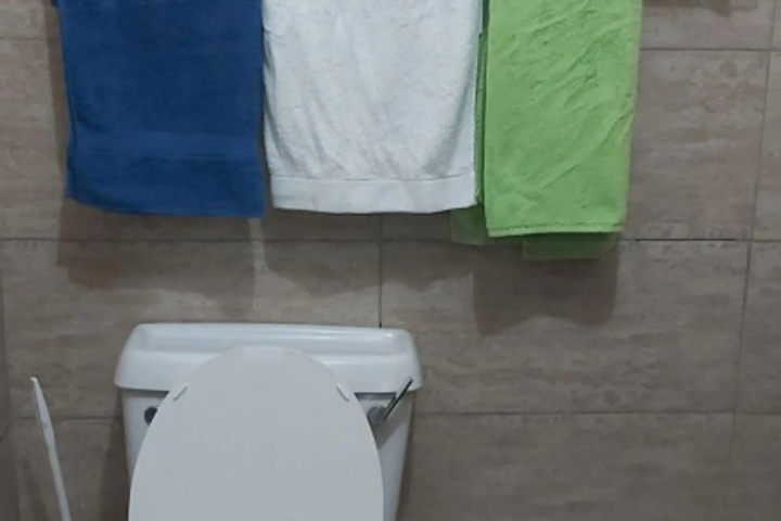 Room 6 of 15