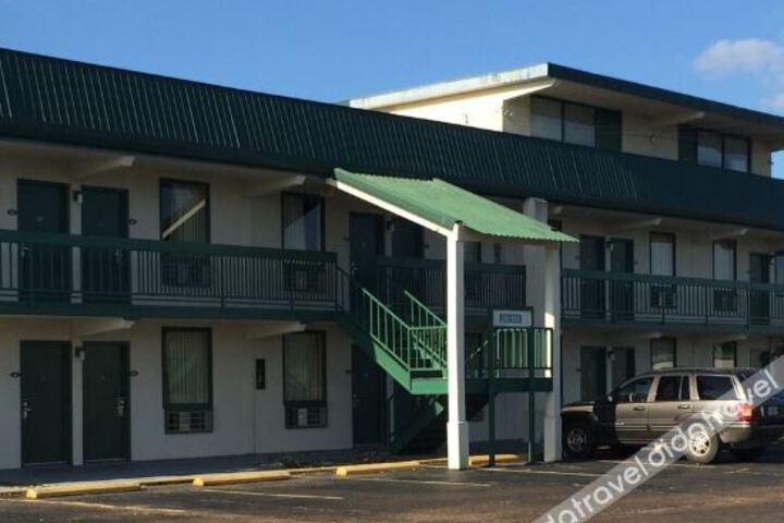 Hotel 1 of 9