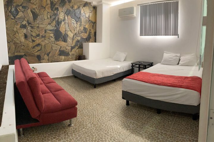 Room 65 of 231
