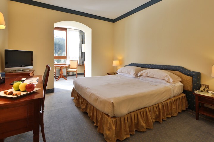 Room 14 of 89