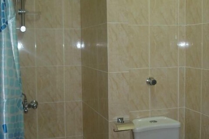 Room 15 of 20