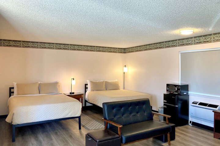 Room 68 of 135