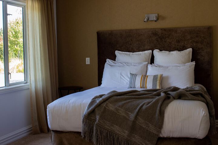 Room 6 of 37