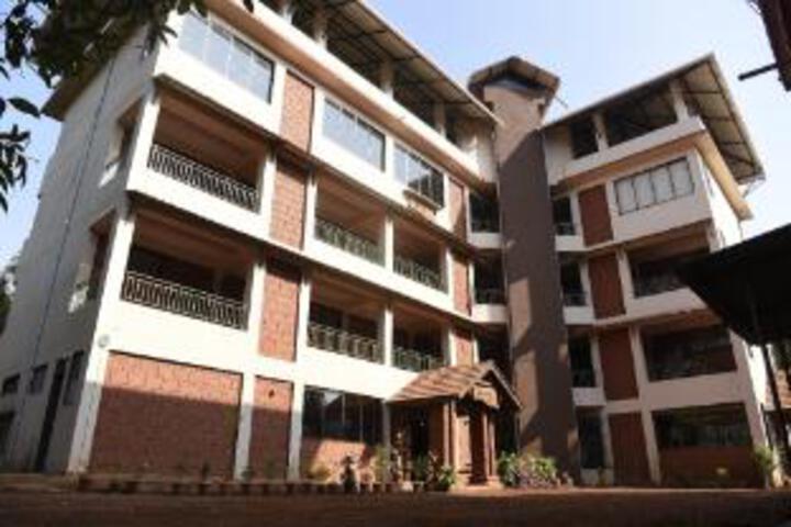 Hotel Abhishek