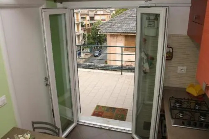 Terrace/Patio 6 of 12