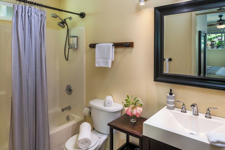 Room 15 of 23
