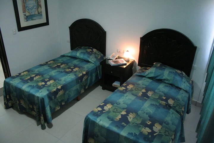 Room 5 of 30
