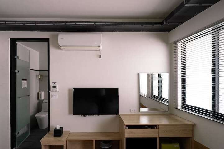 Room 31 of 60
